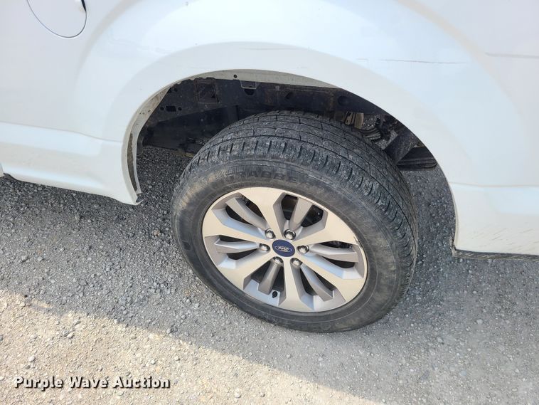 image for item LE9216 2018 Ford F150  SuperCrew pickup truck