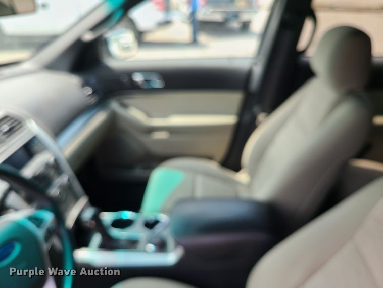 image for item LE9217 2014 Ford Explorer  SUV