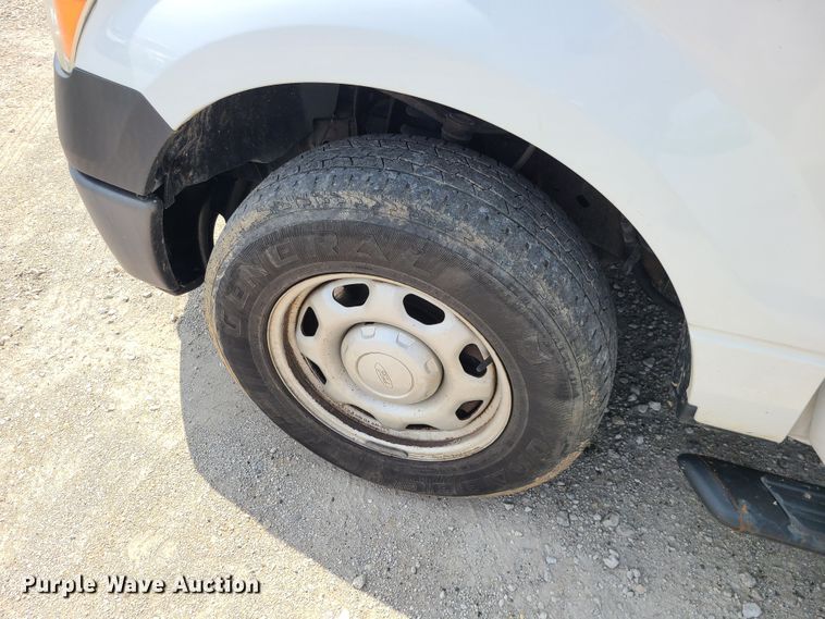 image for item LE9219 2013 Ford F150  SuperCab pickup truck