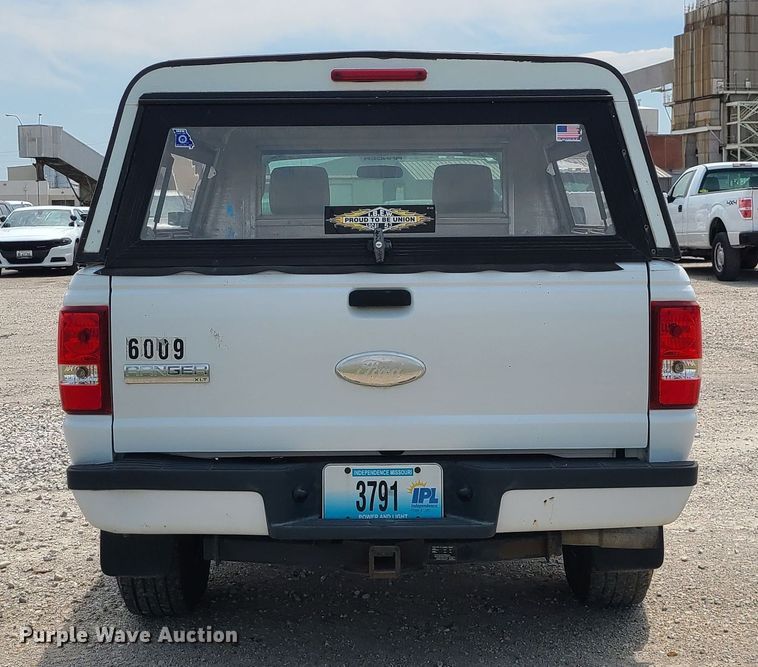 image for item LE9220 2010 Ford Ranger  SuperCab pickup truck