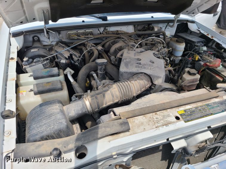 image for item LE9220 2010 Ford Ranger  SuperCab pickup truck