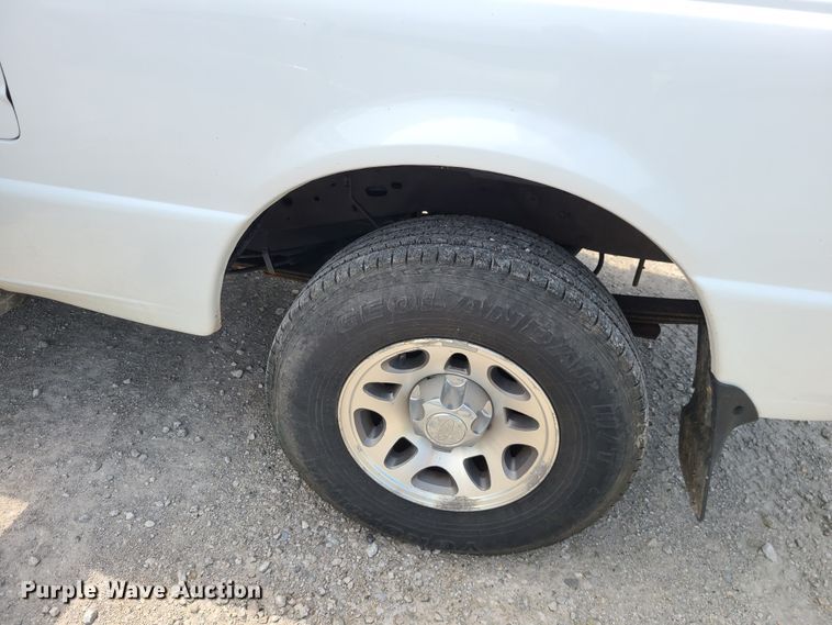 image for item LE9220 2010 Ford Ranger  SuperCab pickup truck