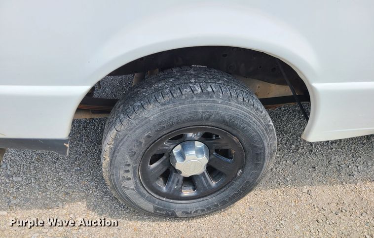 image for item LE9221 2011 Ford Ranger  pickup truck