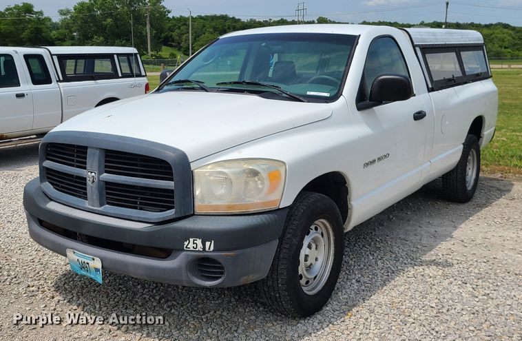 image for item LE9222 2006 Dodge Ram 1500  pickup truck