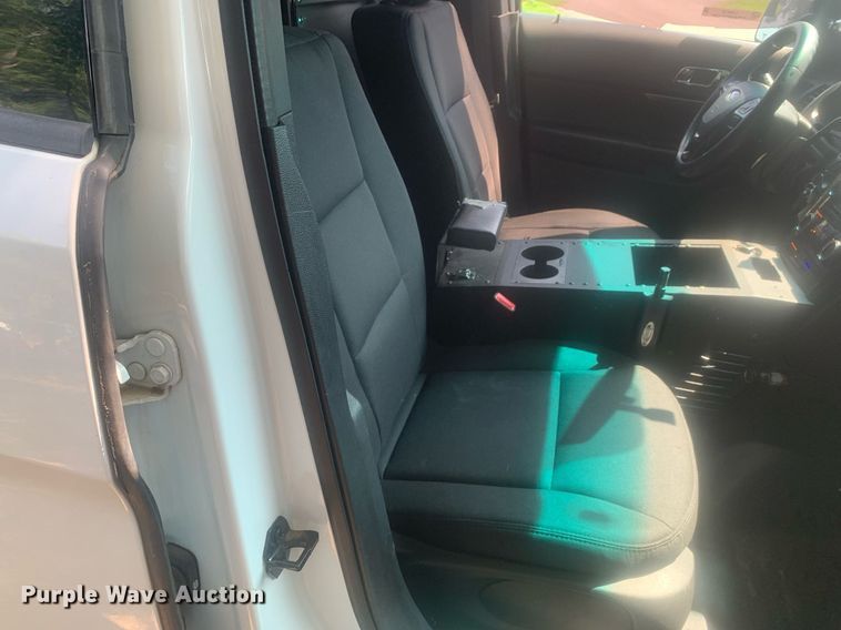 image for item LH9678 2017 Ford Explorer Police Interceptor  SUV