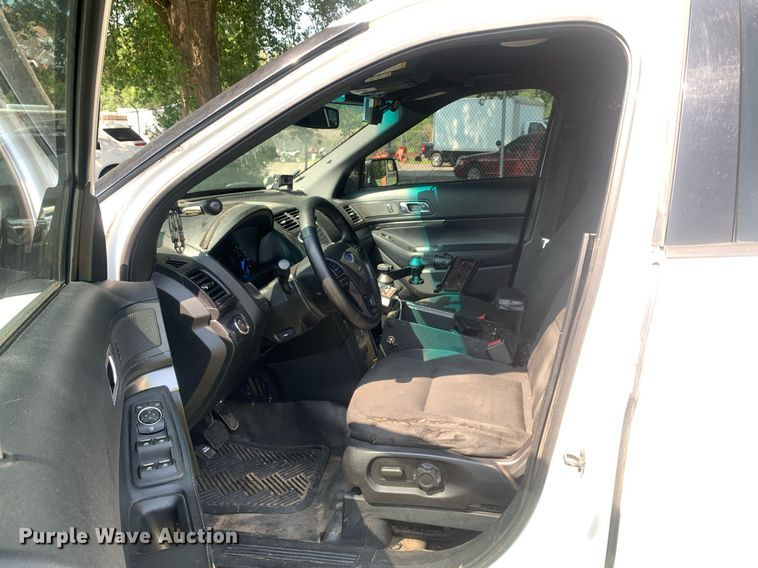 image for item LH9679 2016 Ford Explorer Police Interceptor  SUV