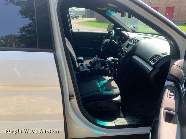 image for item LH9679 2016 Ford Explorer Police Interceptor  SUV