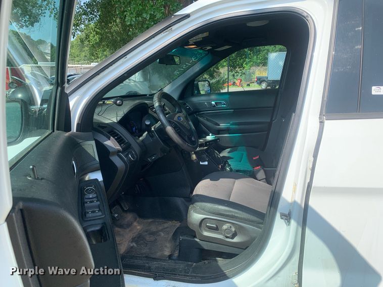 image for item LH9680 2017 Ford Explorer Police Interceptor  SUV