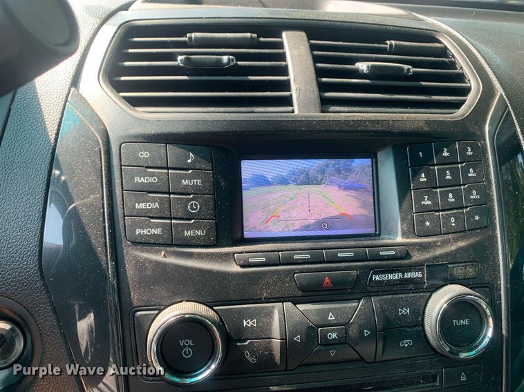 image for item LH9680 2017 Ford Explorer Police Interceptor  SUV