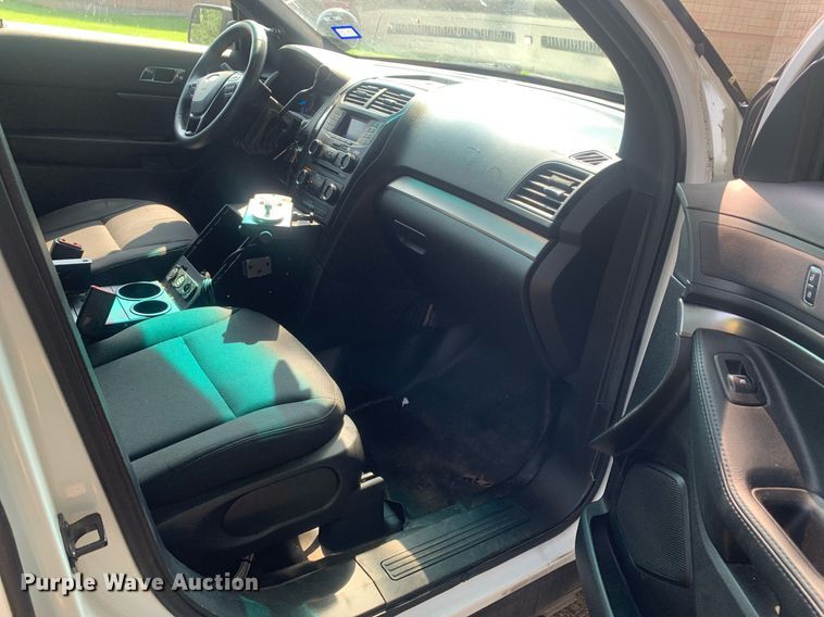 image for item LH9680 2017 Ford Explorer Police Interceptor  SUV