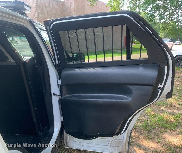 image for item LH9680 2017 Ford Explorer Police Interceptor  SUV