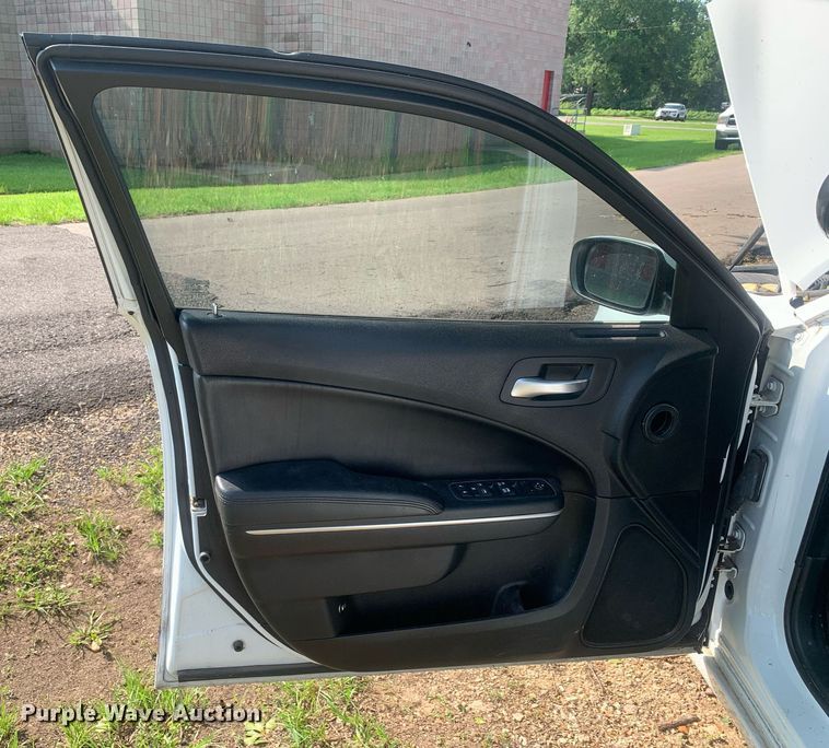 image for item LH9681 2016 Dodge Charger Police