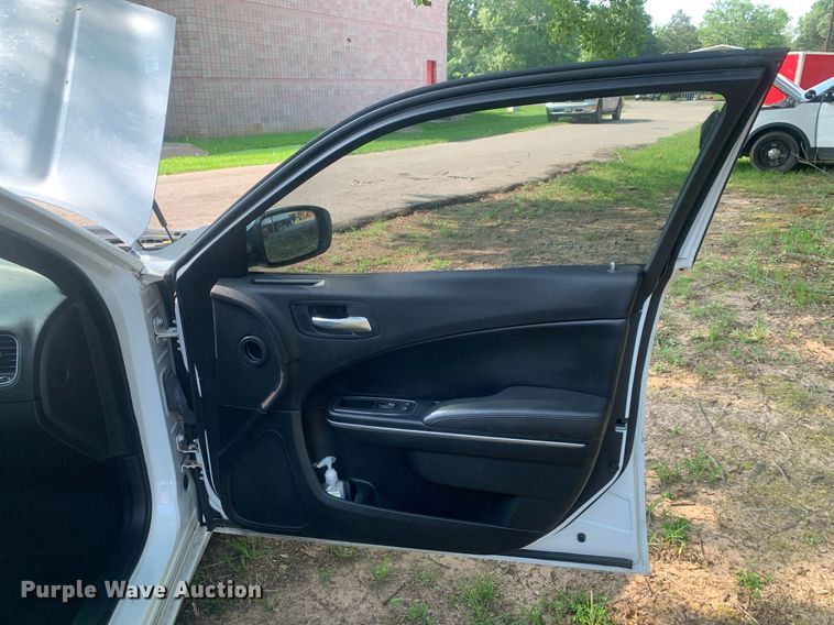 image for item LH9681 2016 Dodge Charger Police