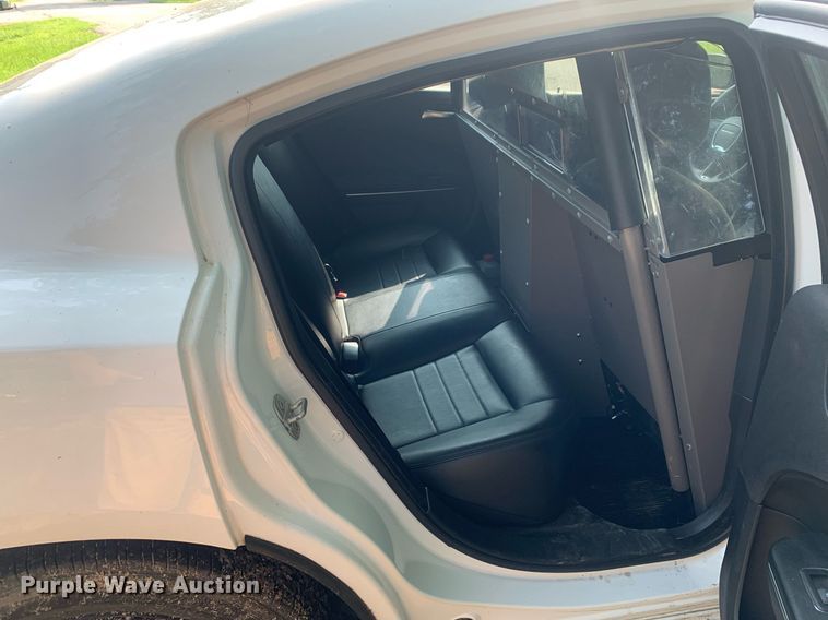 image for item LH9681 2016 Dodge Charger Police