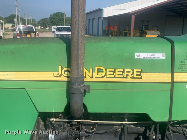 image for item LH9689 2004 John Deere 5420  tractor