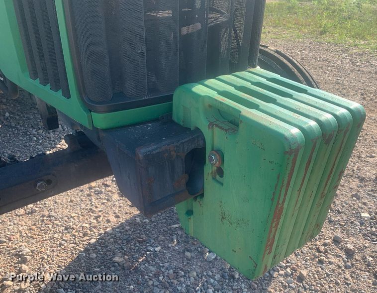 image for item LH9689 2004 John Deere 5420  tractor