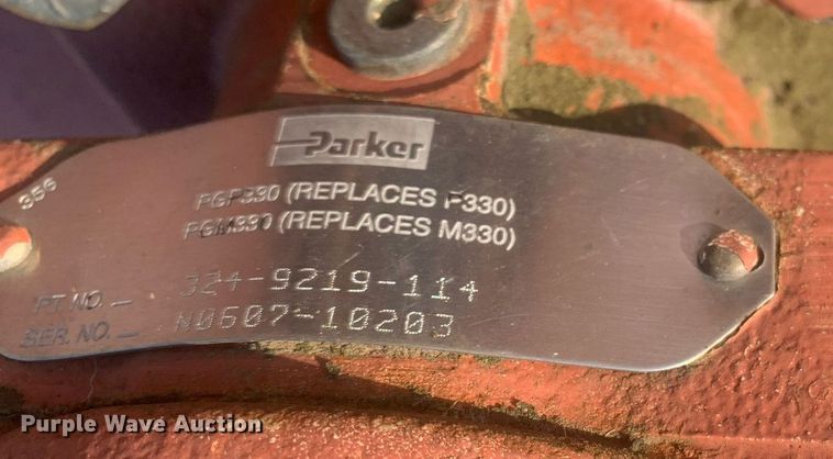 image for item LH9689 2004 John Deere 5420  tractor