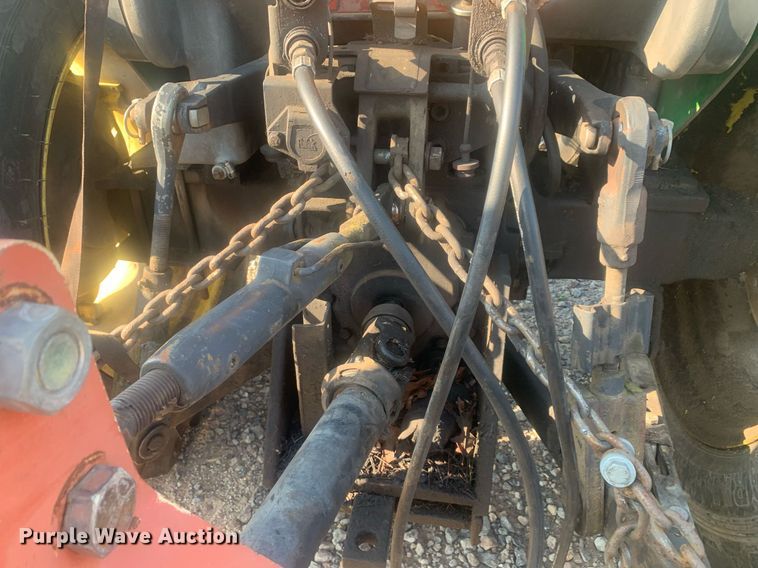 image for item LH9689 2004 John Deere 5420  tractor