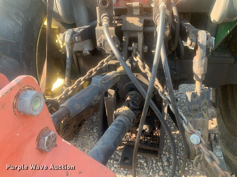 image for item LH9689 2004 John Deere 5420  tractor