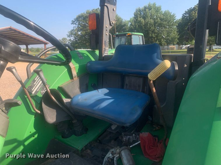 image for item LH9689 2004 John Deere 5420  tractor