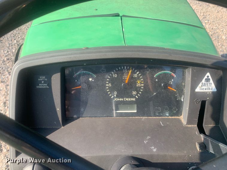 image for item LH9689 2004 John Deere 5420  tractor