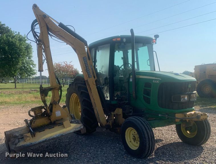 image for item LH9690 2010 John Deere 6330  tractor