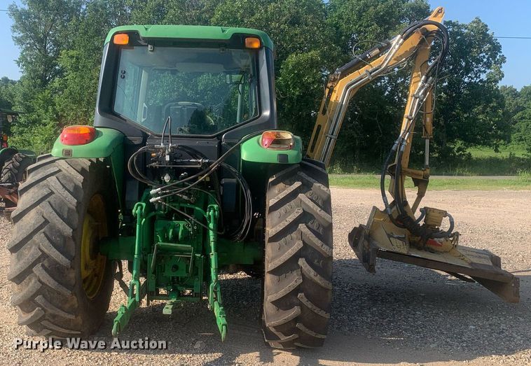 image for item LH9690 2010 John Deere 6330  tractor