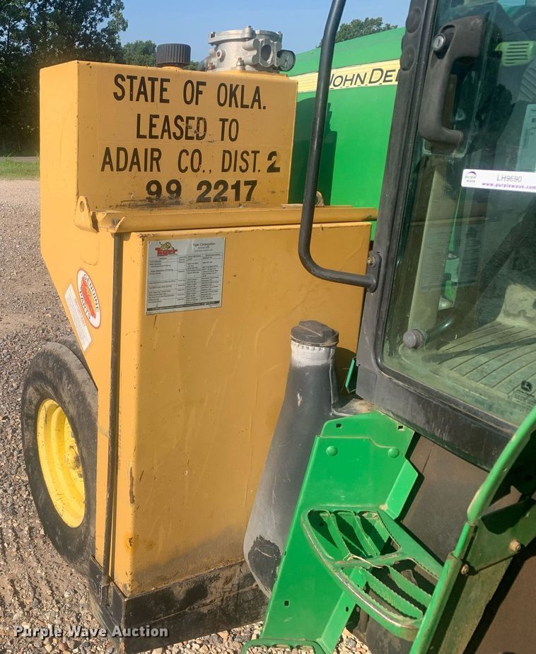 image for item LH9690 2010 John Deere 6330  tractor