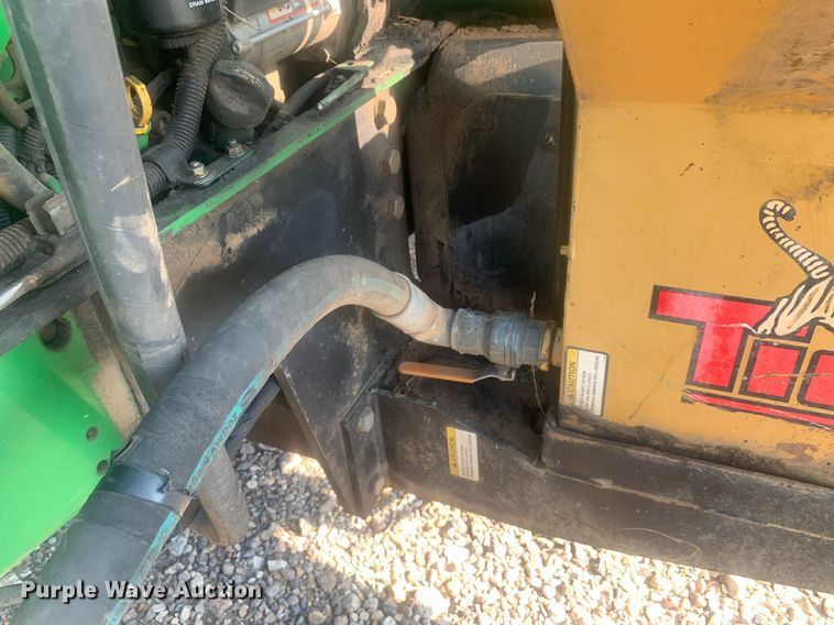 image for item LH9690 2010 John Deere 6330  tractor