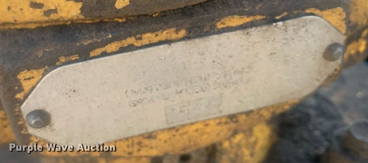 image for item LH9690 2010 John Deere 6330  tractor