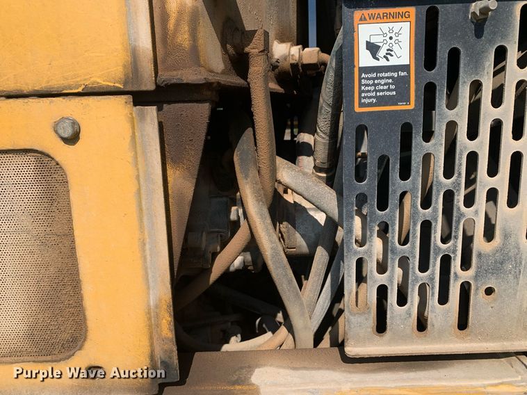 image for item LH9691 2005 John Deere 672D  motor grader