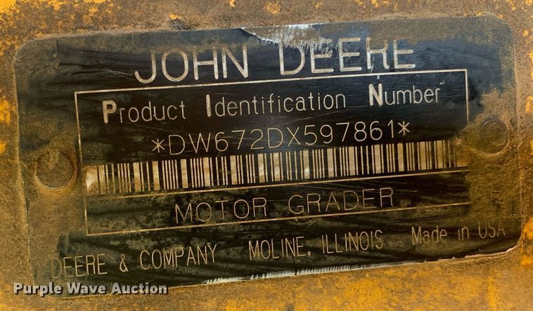 image for item LH9691 2005 John Deere 672D  motor grader