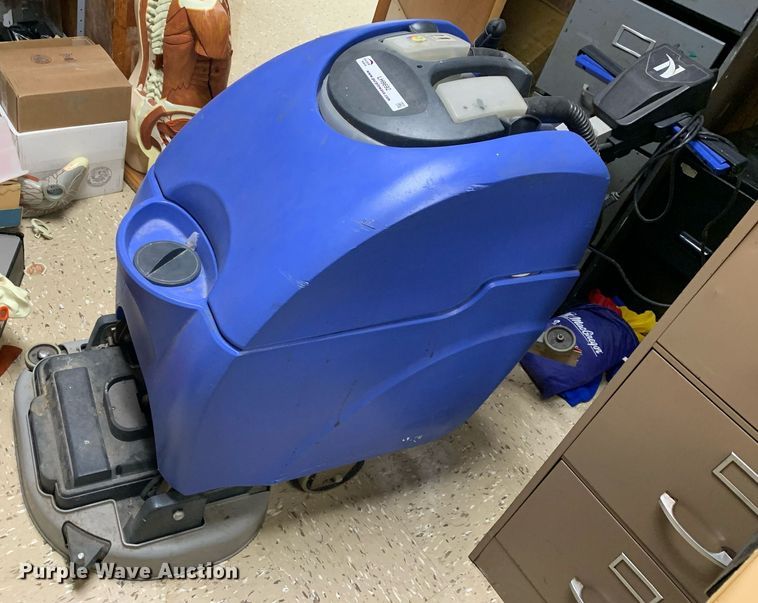 image for item LH9692 Floor sweeper