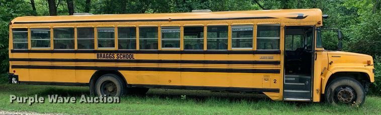 image for item LH9693 2000 Blue Bird CV20  school bus