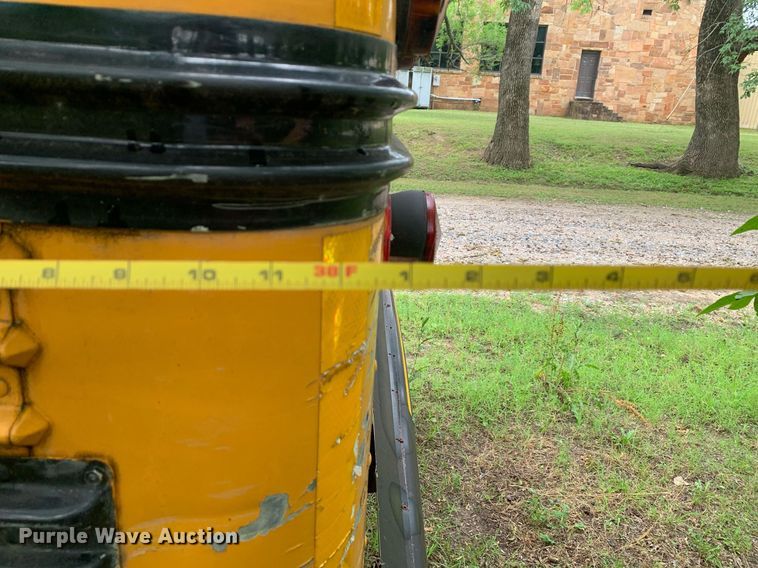 image for item LH9693 2000 Blue Bird CV20  school bus