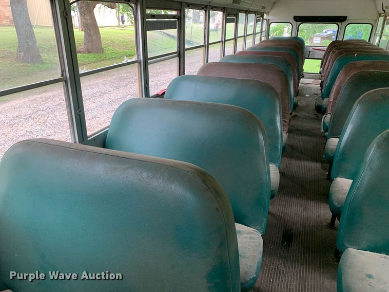 image for item LH9693 2000 Blue Bird CV20  school bus