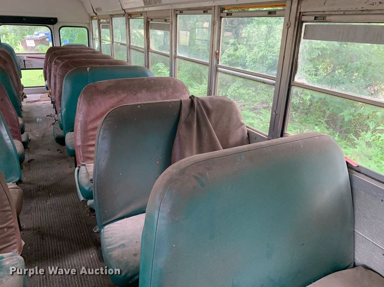 image for item LH9693 2000 Blue Bird CV20  school bus