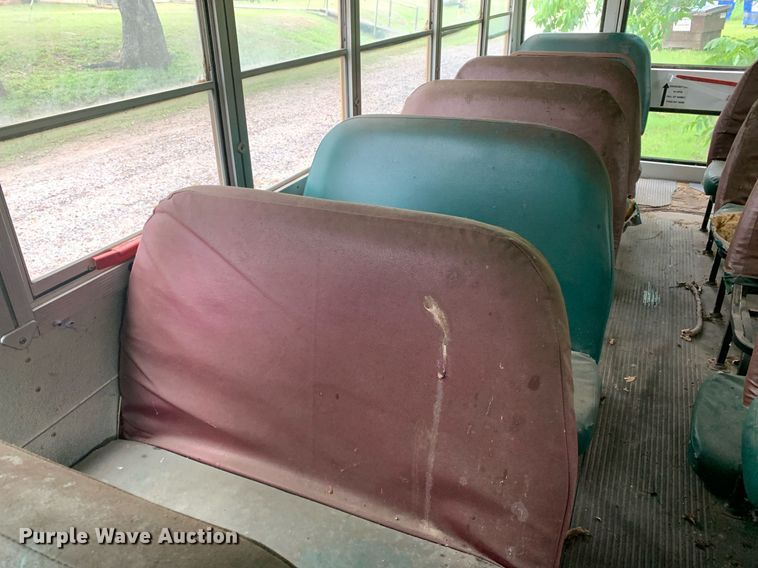 image for item LH9693 2000 Blue Bird CV20  school bus