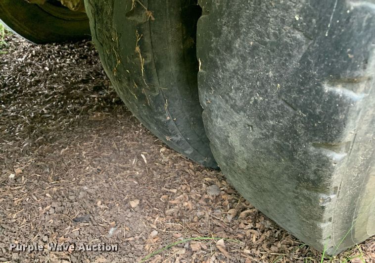 image for item LH9693 2000 Blue Bird CV20  school bus