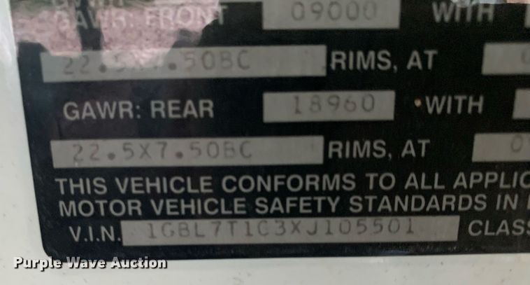 image for item LH9693 2000 Blue Bird CV20  school bus