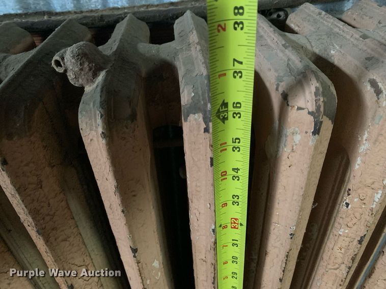 image for item LH9695 Radiator wall heater