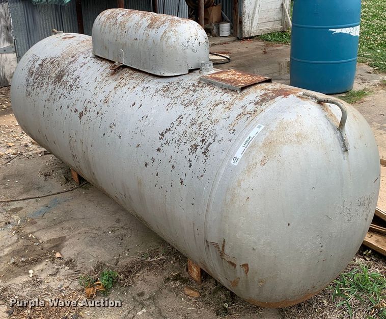 image for item LH9696 Propane tank