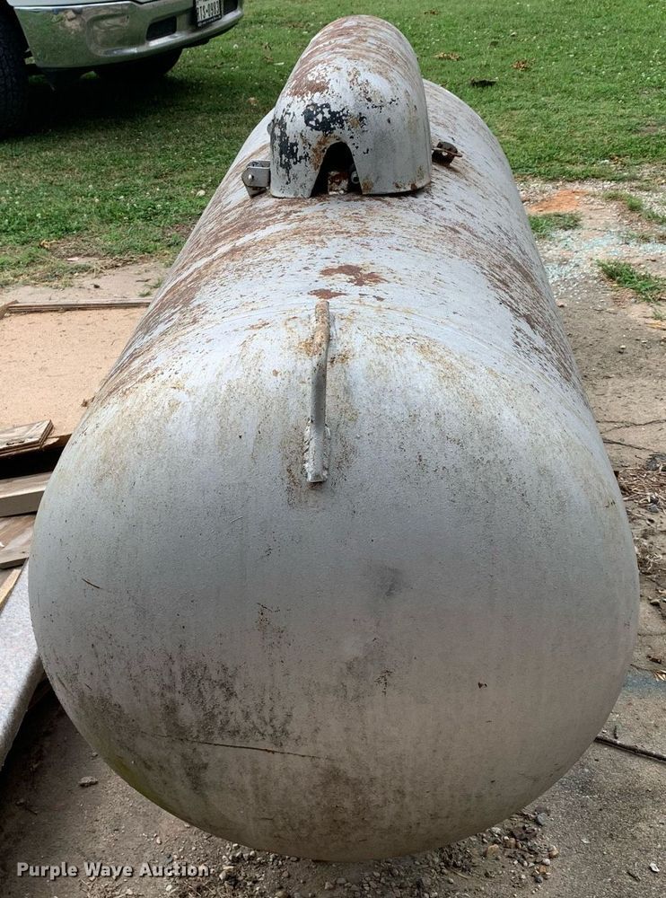 image for item LH9696 Propane tank