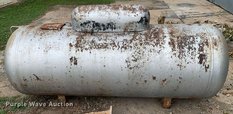 image for item LH9696 Propane tank