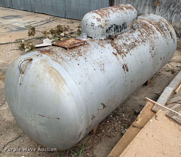 image for item LH9696 Propane tank