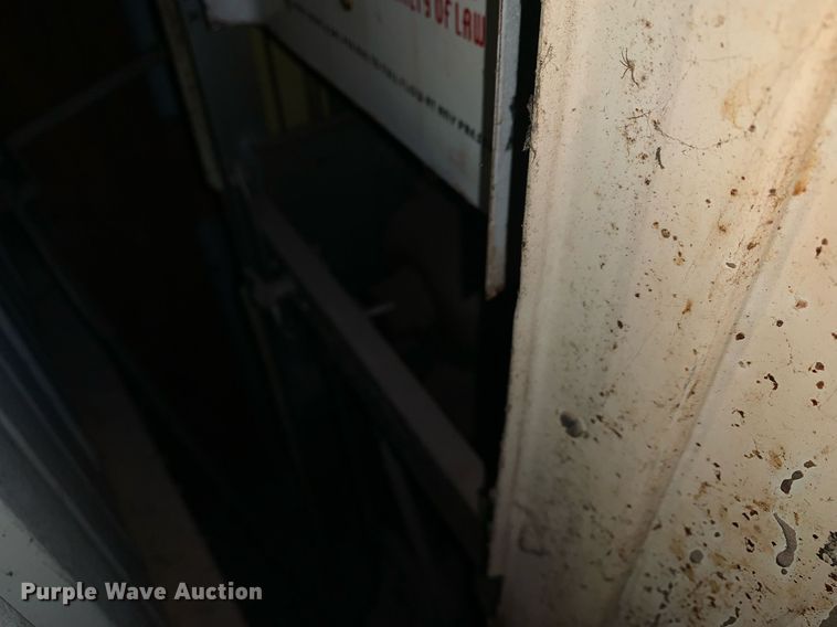 image for item LH9697 Sinclair H-C  fuel pump