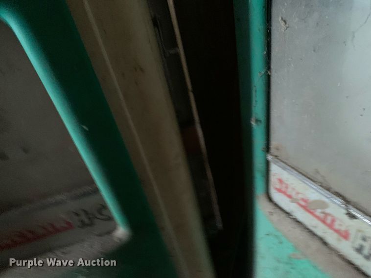 image for item LH9697 Sinclair H-C  fuel pump