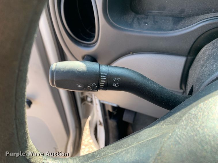 image for item LH9700 2002 Ford E350 Super Duty  van