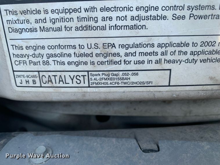 image for item LH9700 2002 Ford E350 Super Duty  van