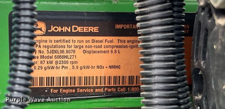 image for item LI9711 2006 John Deere 6615  MFWD tractor